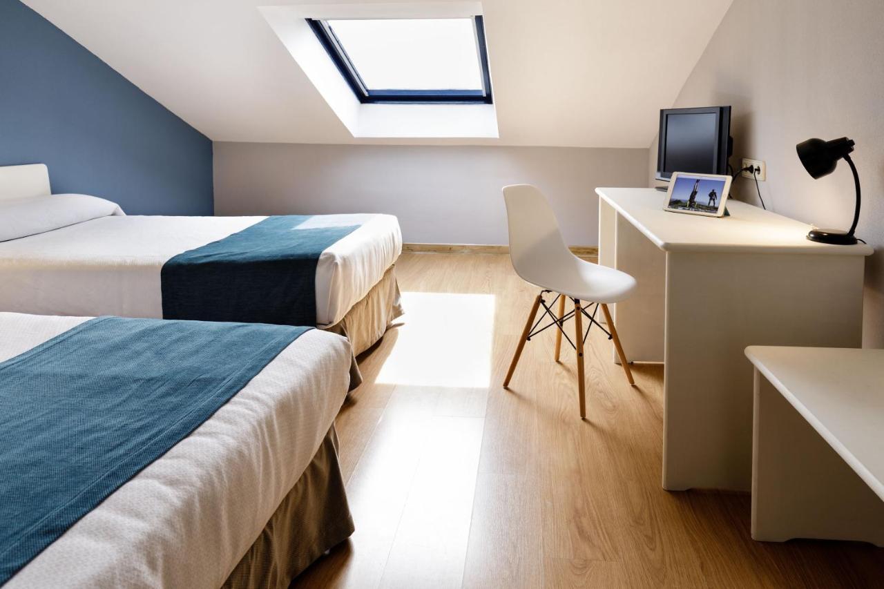 Hotel Jakue Puente la Reina Εξωτερικό φωτογραφία