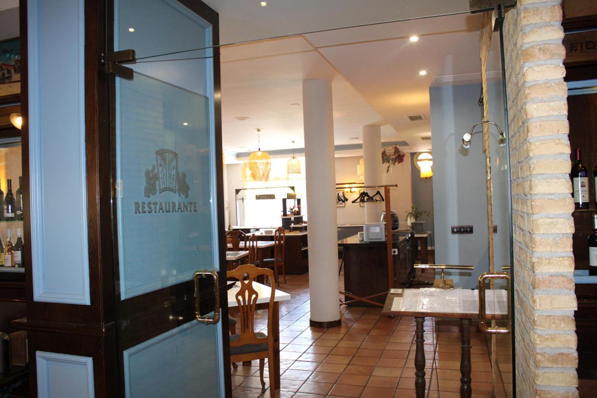 Hotel Jakue Puente la Reina Εξωτερικό φωτογραφία